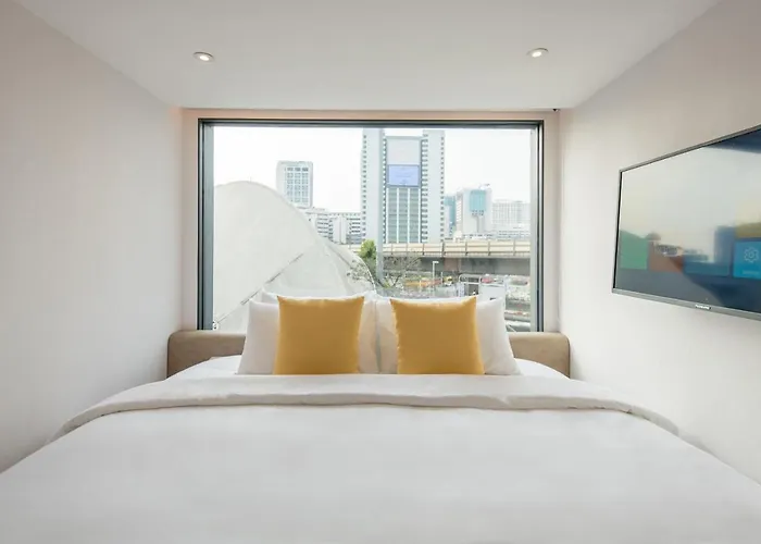 Yello Rooms Hotel Victory Monument